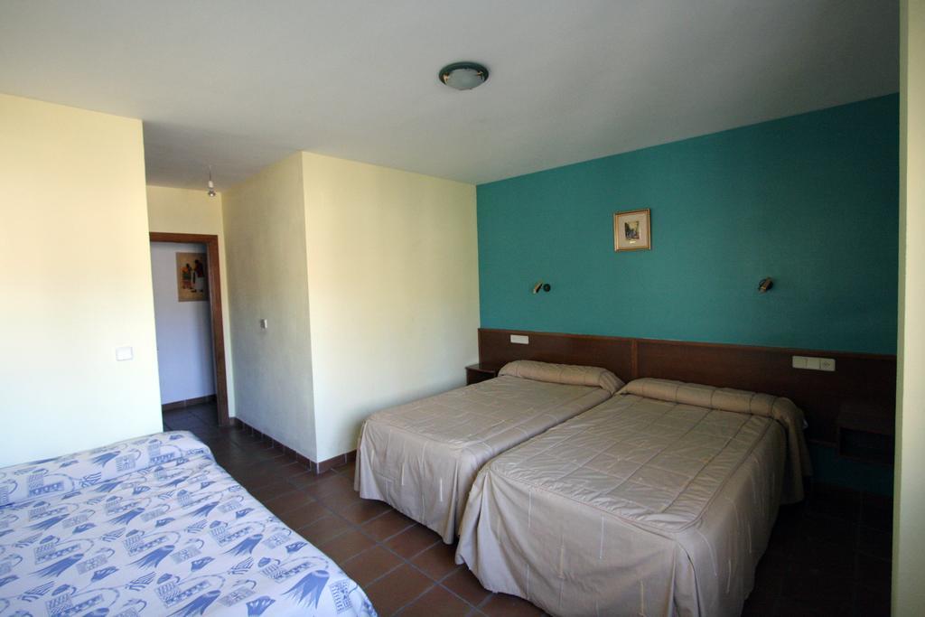 Apart-Hotel Selva Nevada La Virgen de la Vega Phòng bức ảnh