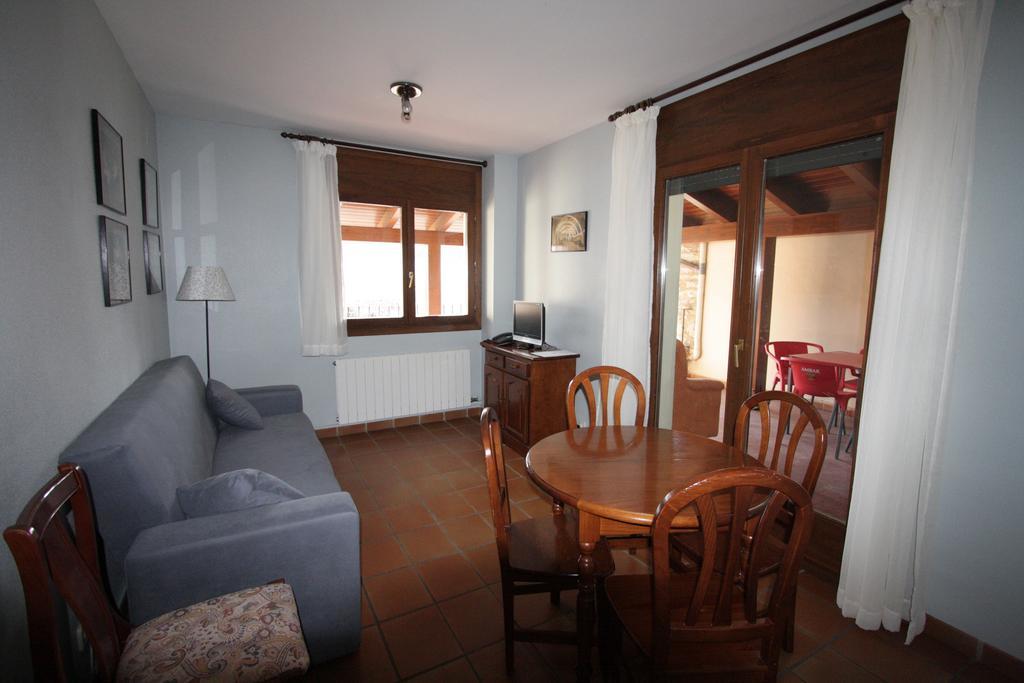 Apart-Hotel Selva Nevada La Virgen de la Vega Phòng bức ảnh